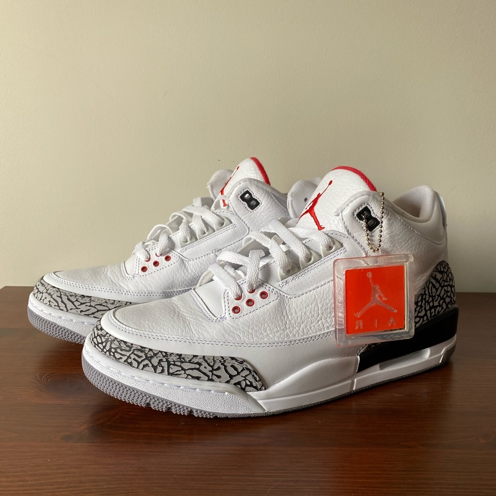 Air Jordan 3 Retro (2011)